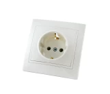 Priza 2P+E 16A alb LUNA 1000kW