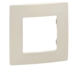 Рамка 1 постовая бежевый NILOE Legrand