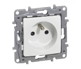 Розетка 2P+E 16A французкий стандарт белый NILOE Legrand