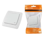 Розетка с крышкой 2P+E 16А белая ОНЕГА ТDМ